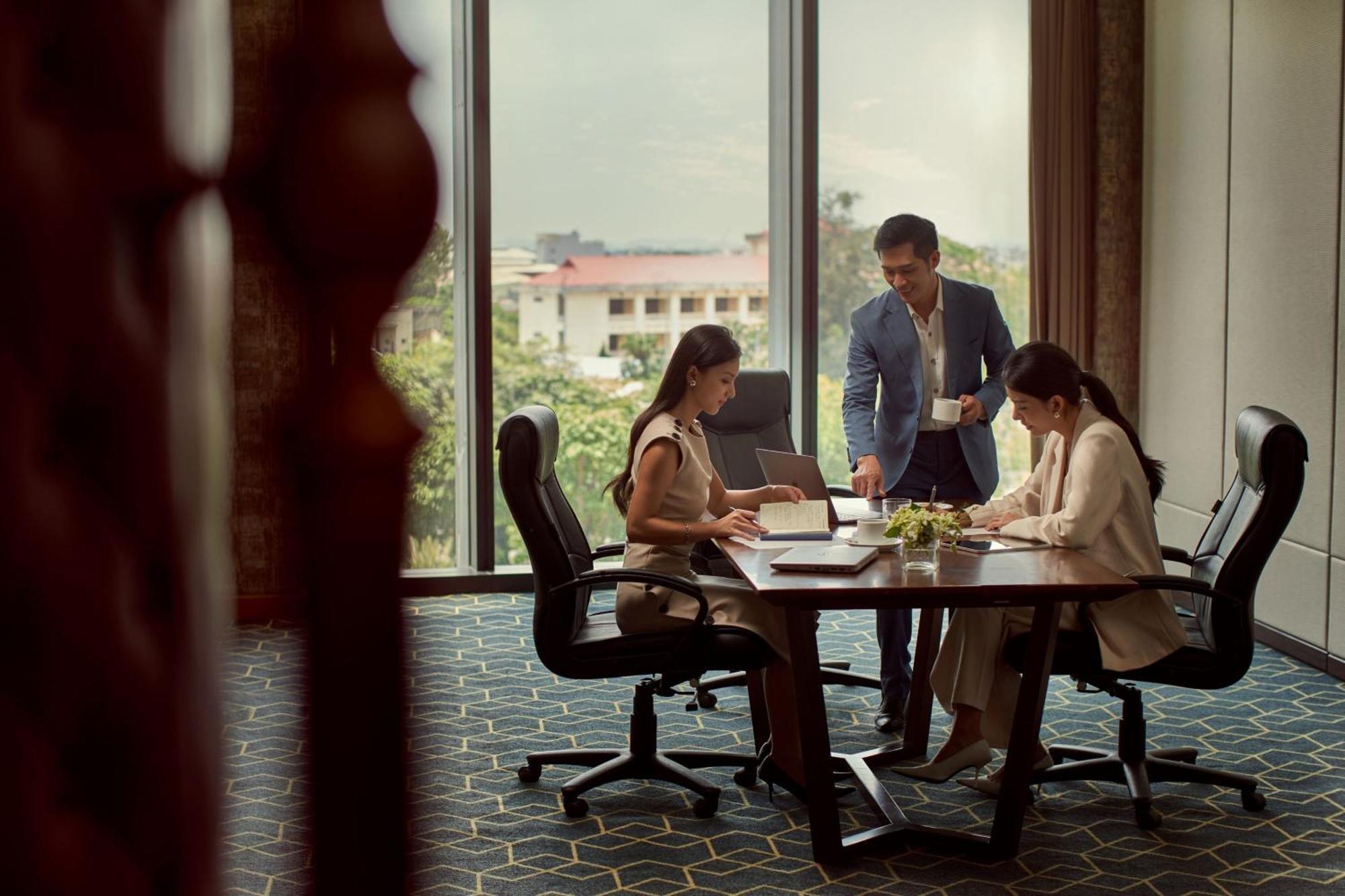 Sheraton Hai Phong Exteriör bild
